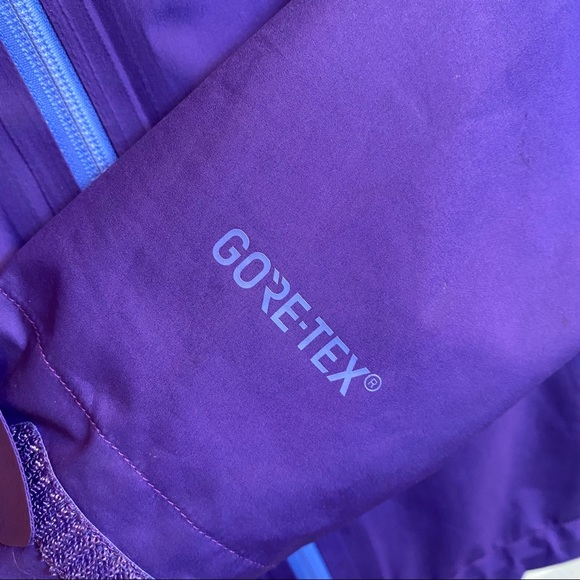 Marmot GORE-TEX knife edge rain jacket - Picture 3 of 5